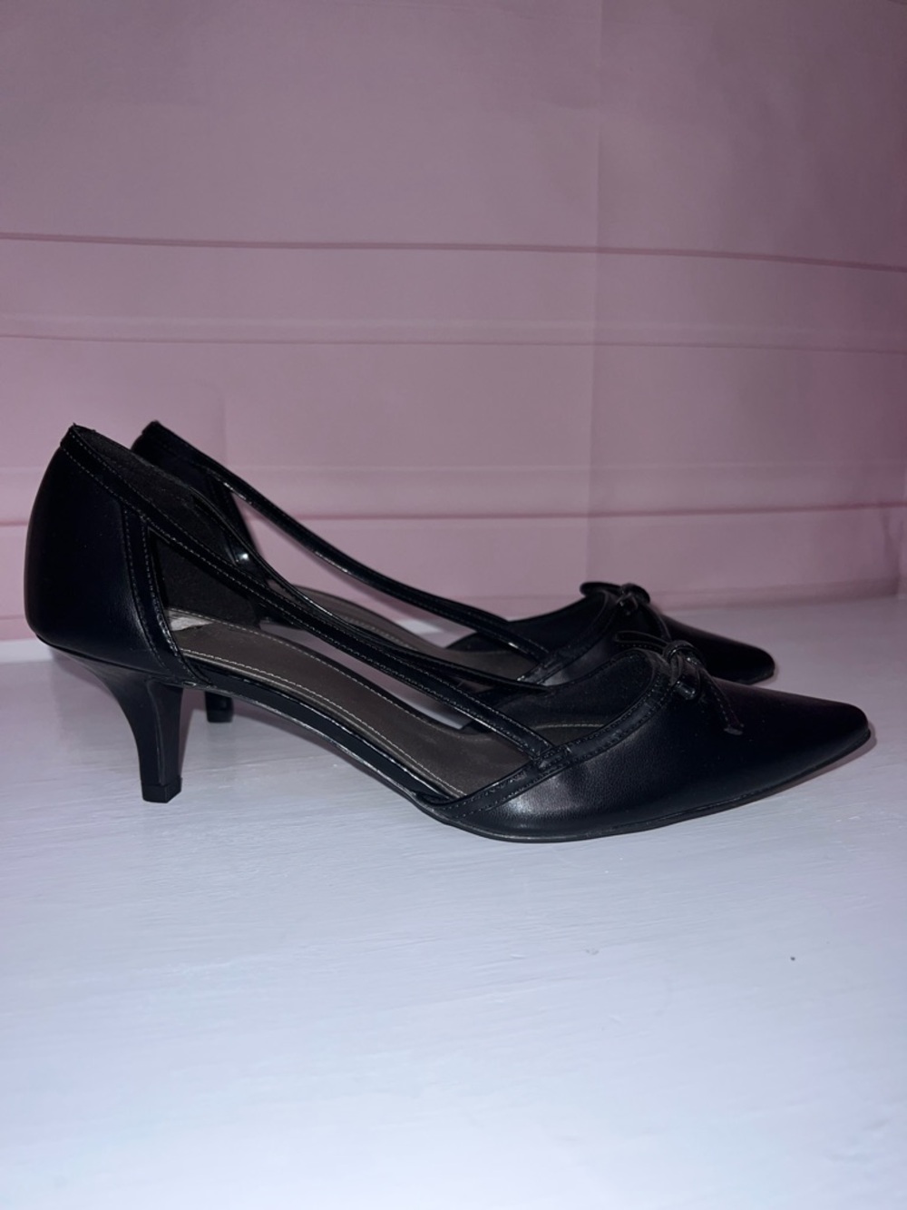 Black Pointed Toe Bow Kitten Heel Shoes with Bow